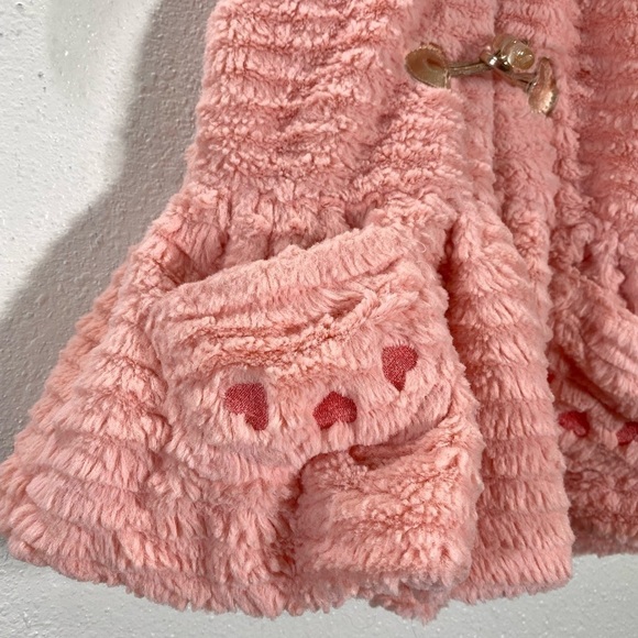 Little Lass Pink faux fur peplum vest size 2T - Picture 9 of 9